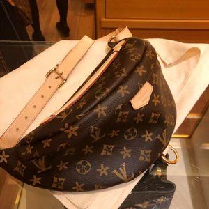Louis Vuitton Classic Old Flower Versatile Fashion Cool Portable Bodypack Chest